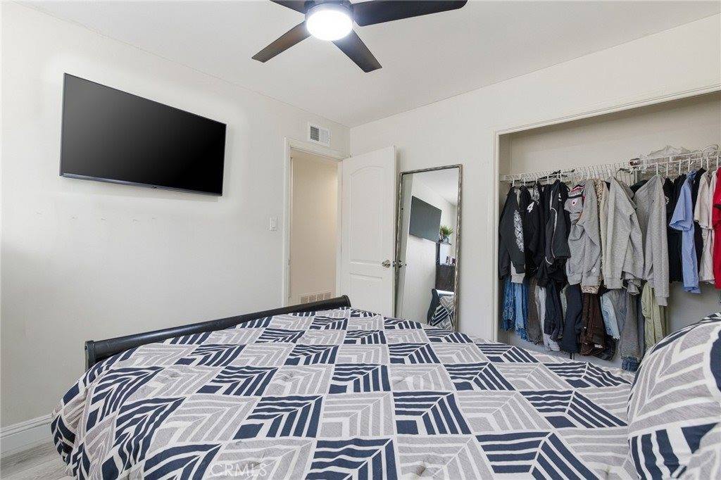 1300 Bluebell, Oxnard, CA 93036