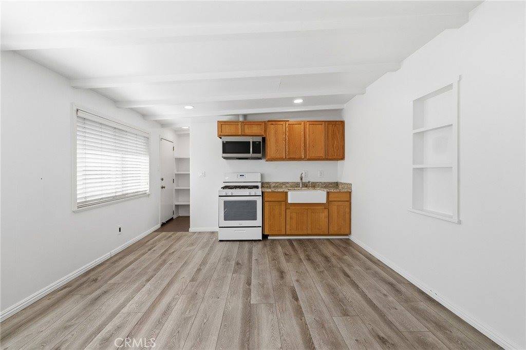 1300 Bluebell, Oxnard, CA 93036