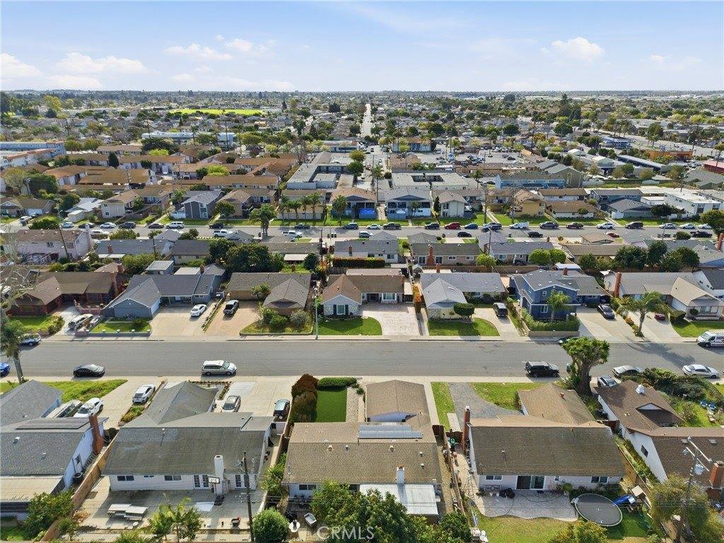 1300 Bluebell, Oxnard, CA 93036