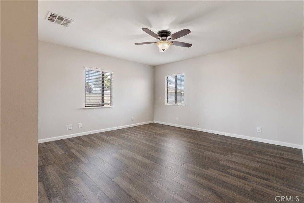 43324 45th Street West, Lancaster, CA 93536