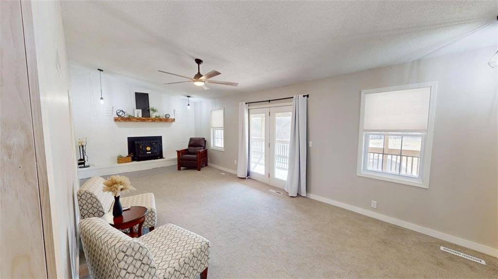 15683 Gilman Road, Leavenworth, KS 66048