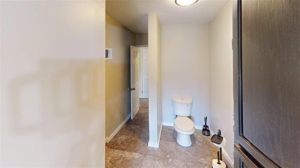 15683 Gilman Road, Leavenworth, KS 66048