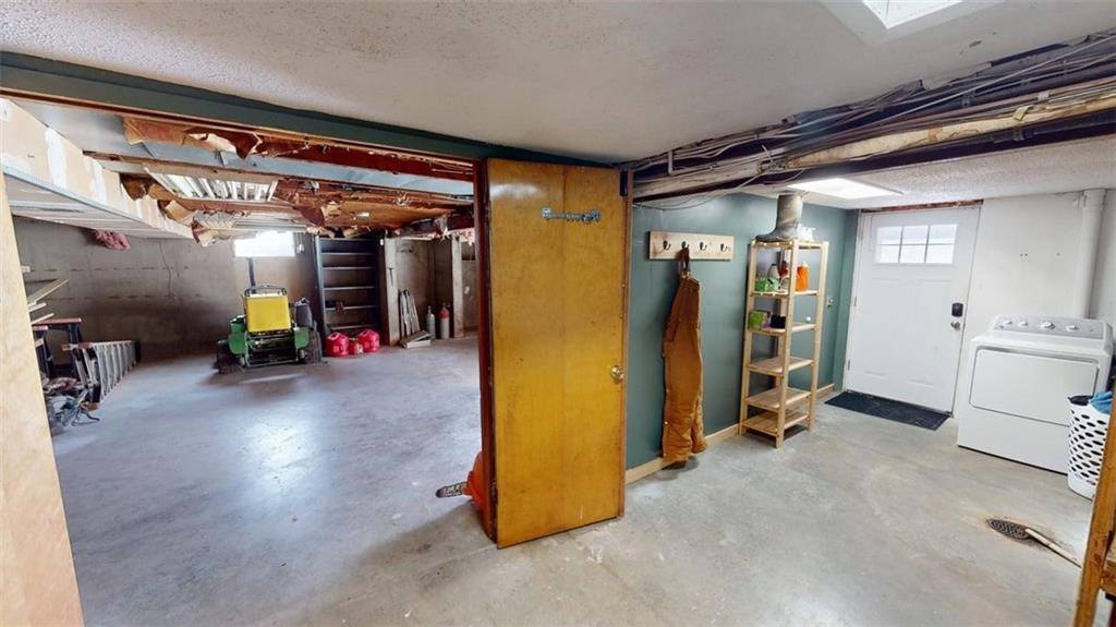 15683 Gilman Road, Leavenworth, KS 66048