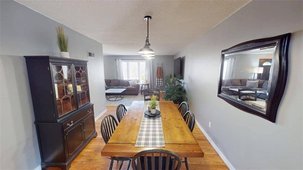 15683 Gilman Road, Leavenworth, KS 66048