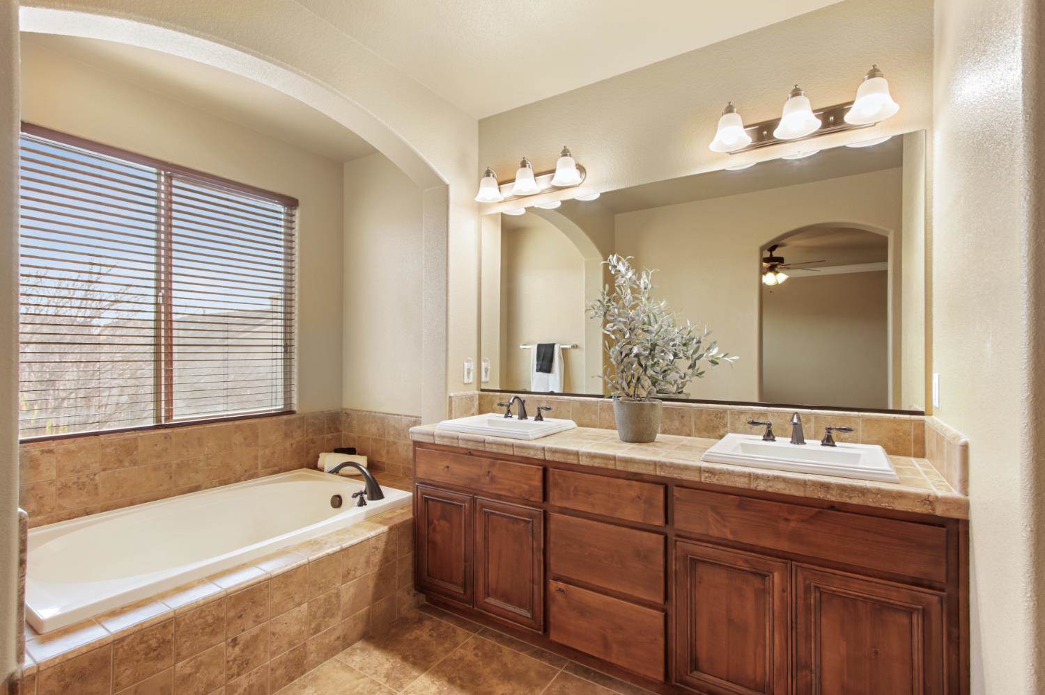 2773 Miramar Lane, Lincoln, CA 95648