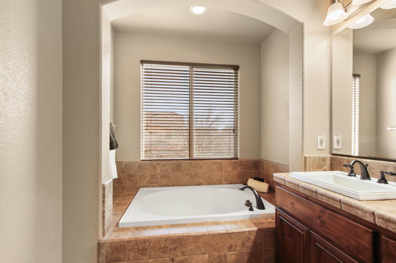 2773 Miramar Lane, Lincoln, CA 95648