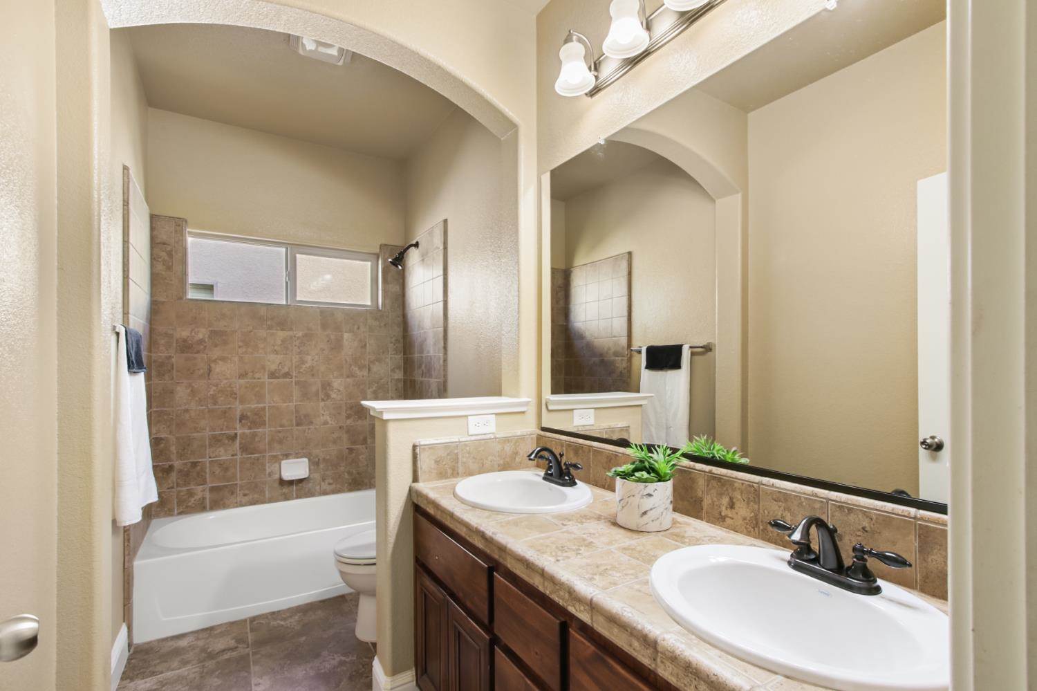 2773 Miramar Lane, Lincoln, CA 95648