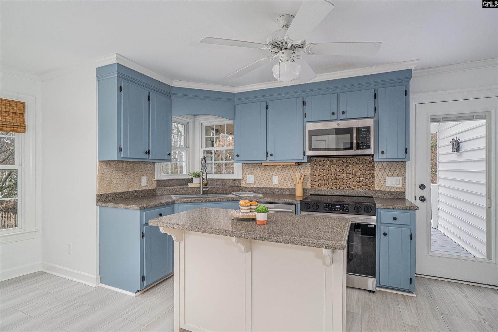 300 Castle Vale, Irmo, SC 29063