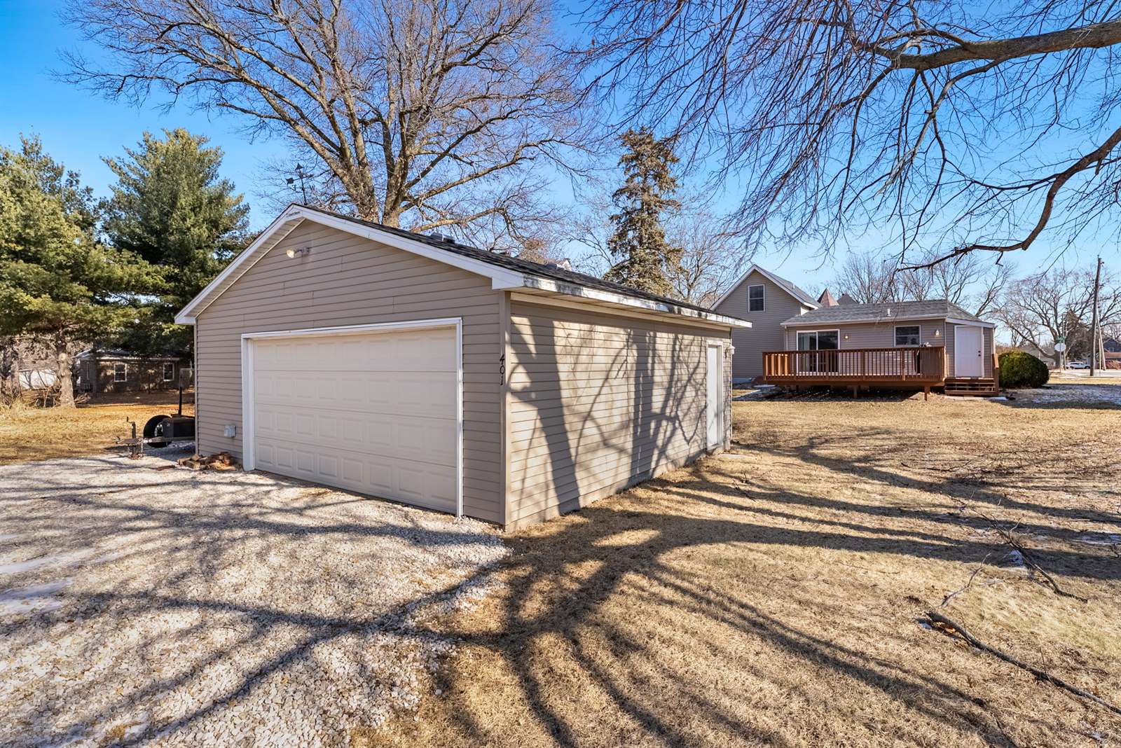 401 N Ridge St, Cambridge, IL 61238