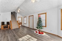 401 N Ridge St, Cambridge, IL 61238