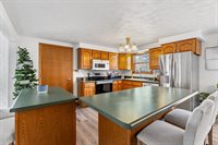 401 N Ridge St, Cambridge, IL 61238