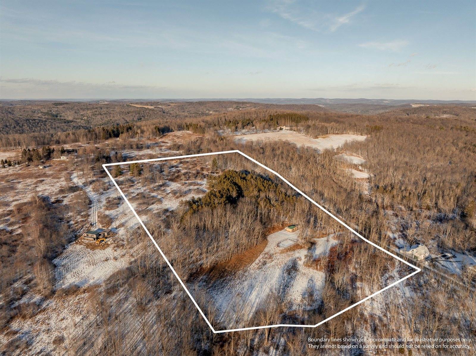 203 Patton Road, Brackney, PA 18812