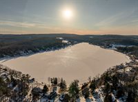 203 Patton Road, Brackney, PA 18812