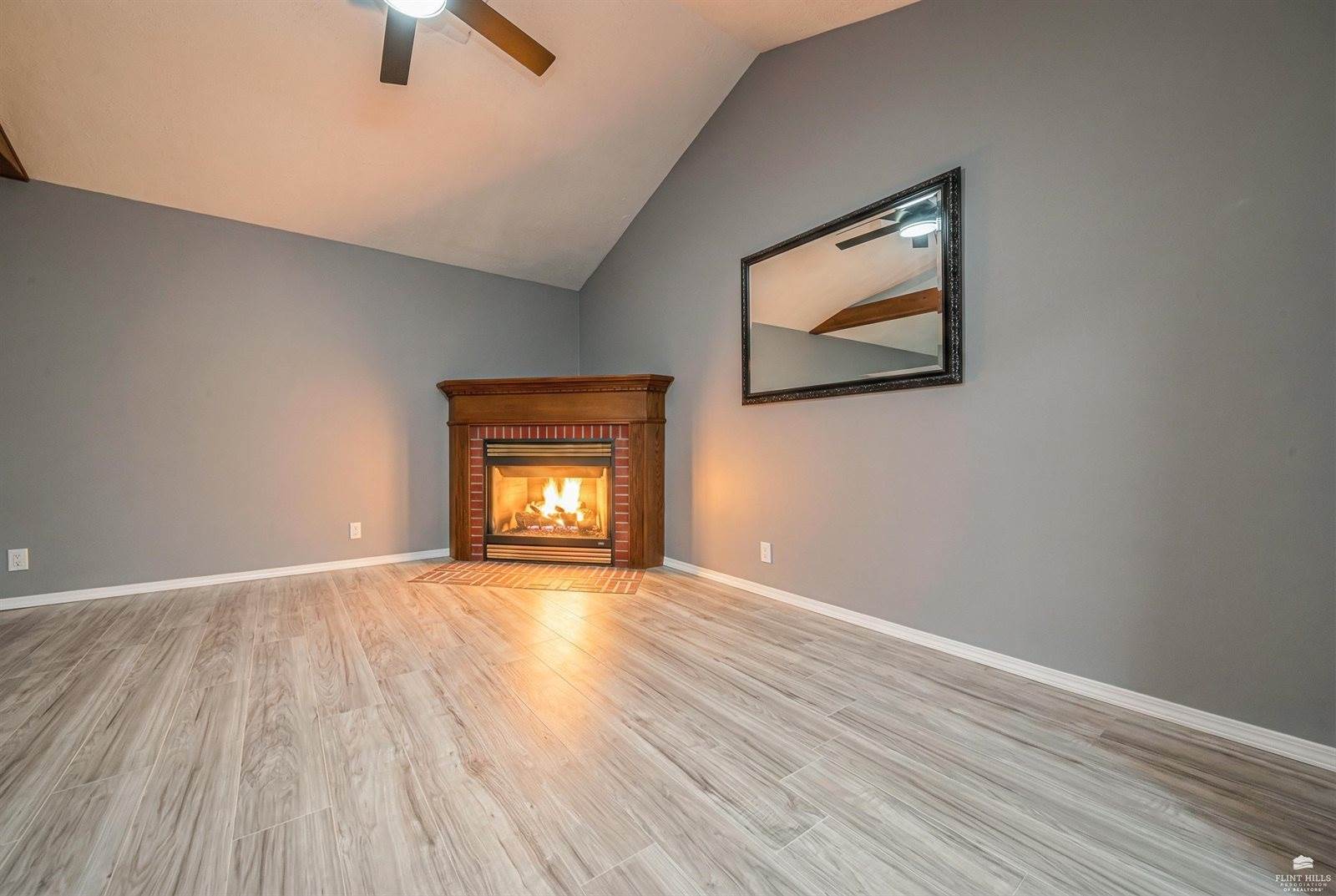 224 South Bluff Street, Enterprise, KS 67441