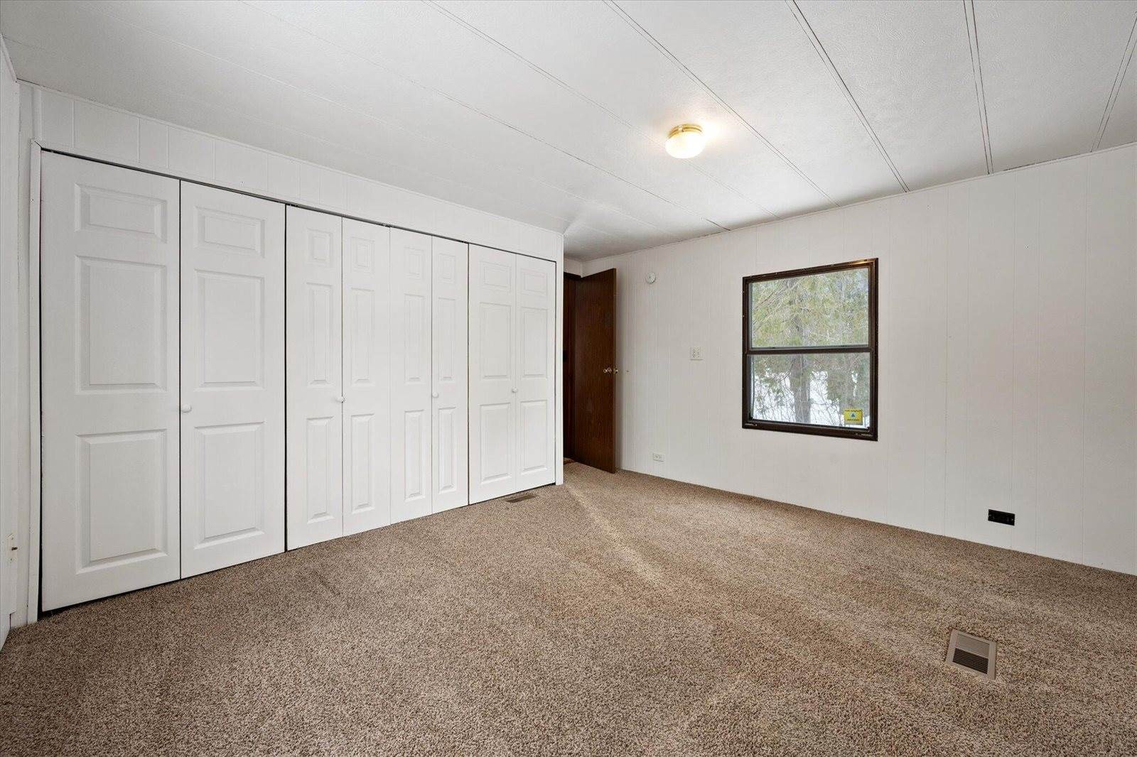 186 Klatte Road, Hermon, ME 04401