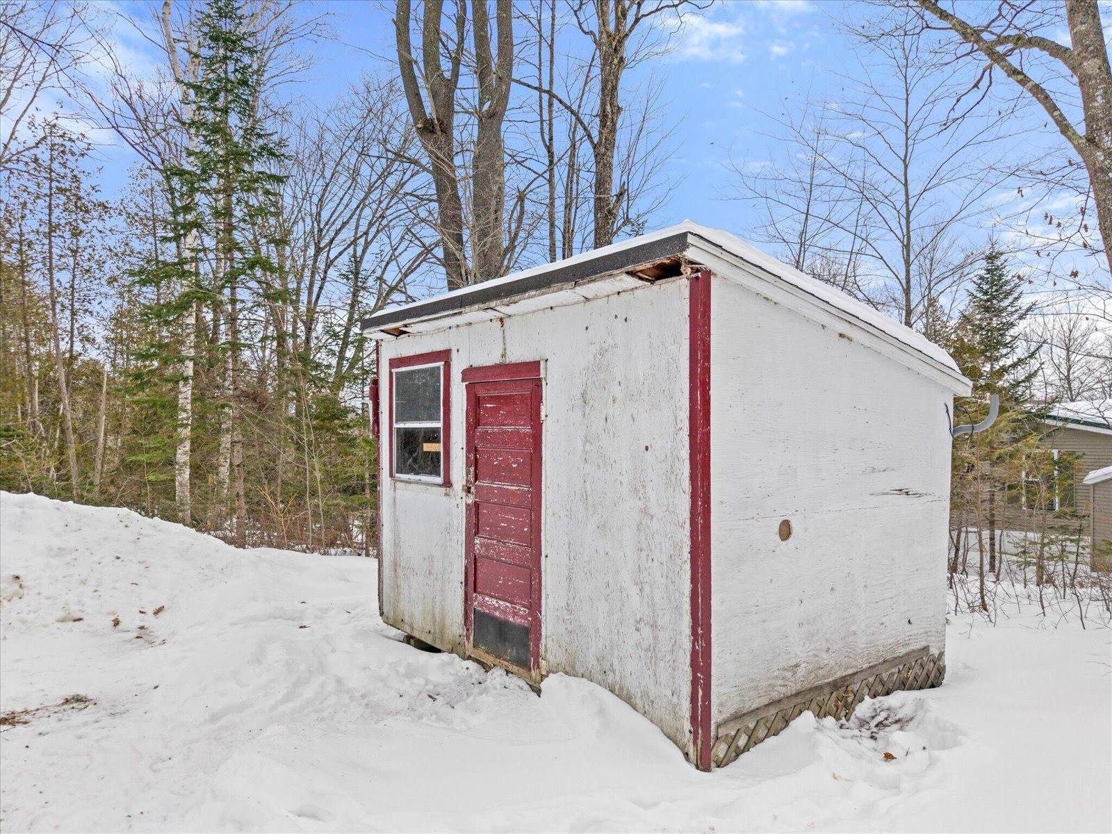 186 Klatte Road, Hermon, ME 04401