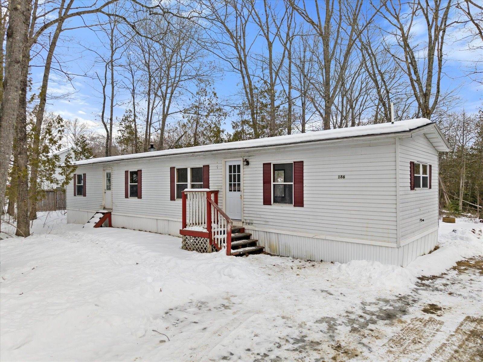 186 Klatte Road, Hermon, ME 04401