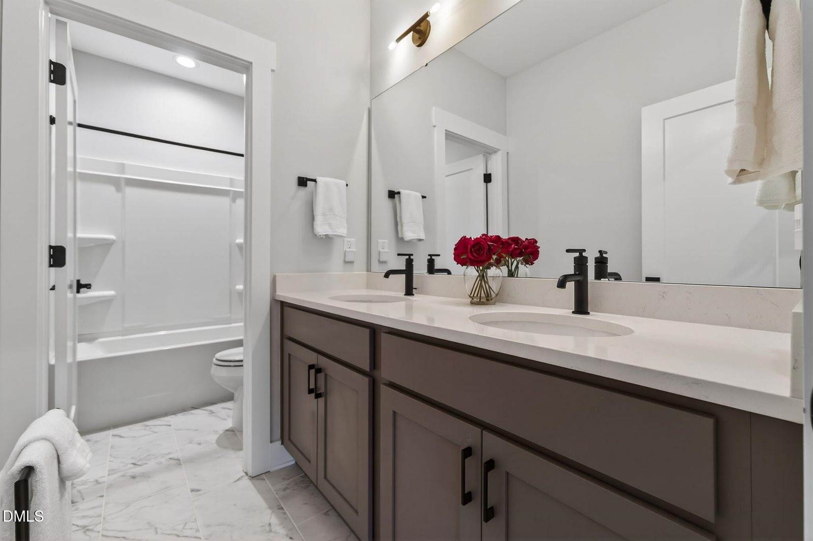 913 Whistable Avenue, Wake Forest, NC 27587