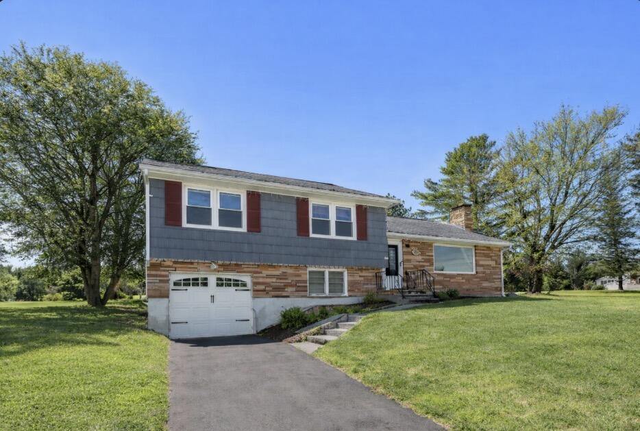 109 Water Street, Guilford, ME 04443