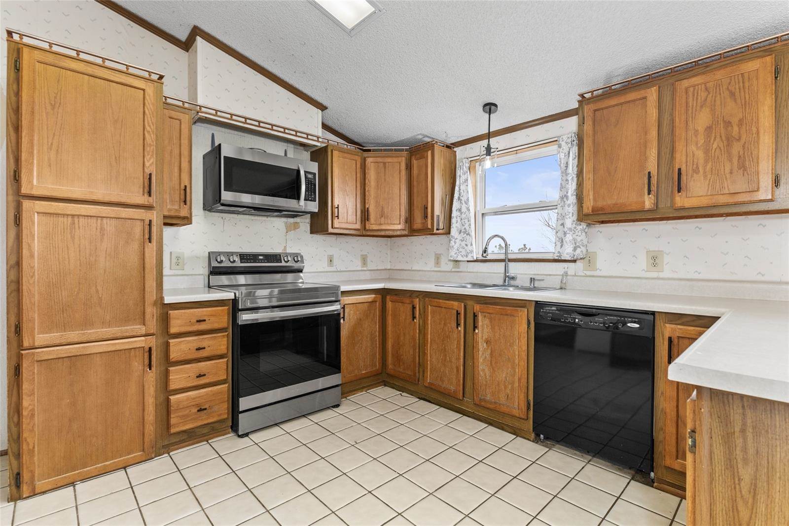 870 Jerimiah Avenue, Craig, CO 81625