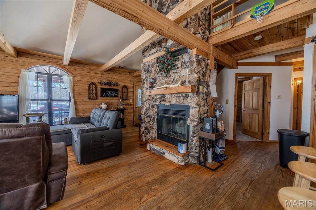 321 Wiese Lane, Newburg, MO 65550