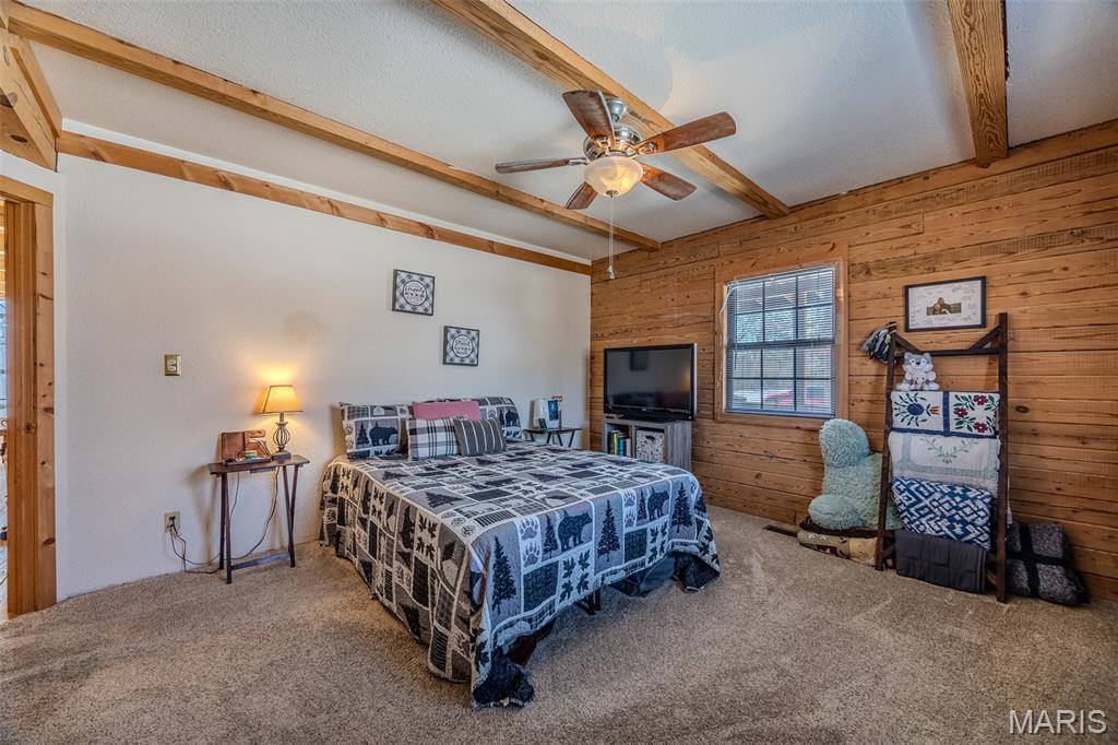 321 Wiese Lane, Newburg, MO 65550