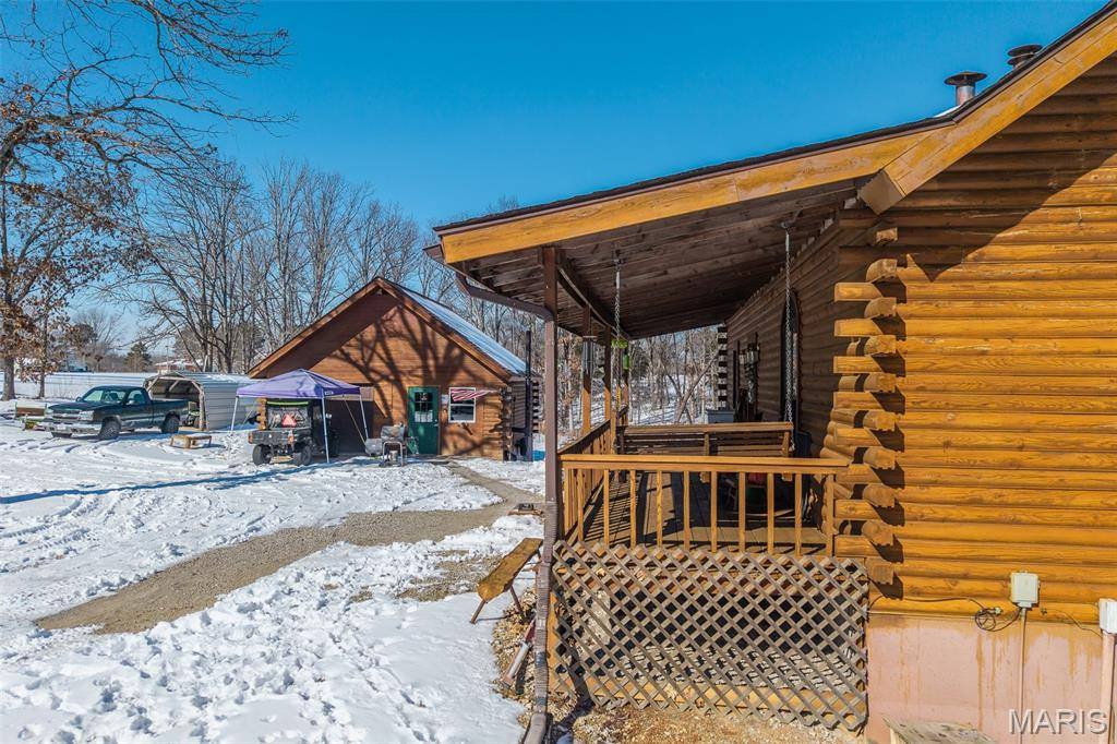 321 Wiese Lane, Newburg, MO 65550