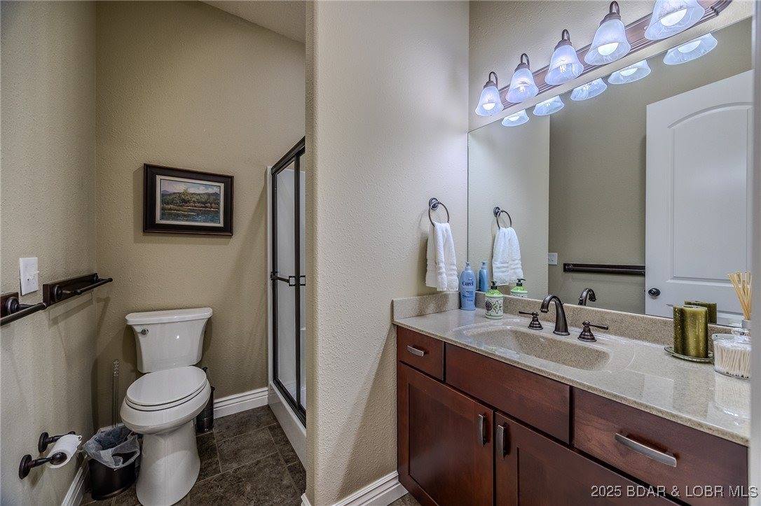 720 Via Del Lago Drive, Sunrise Beach, MO 65079