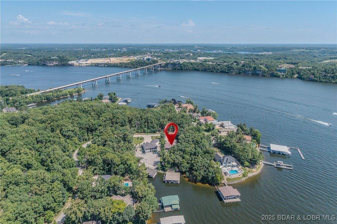 720 Via Del Lago Drive, Sunrise Beach, MO 65079