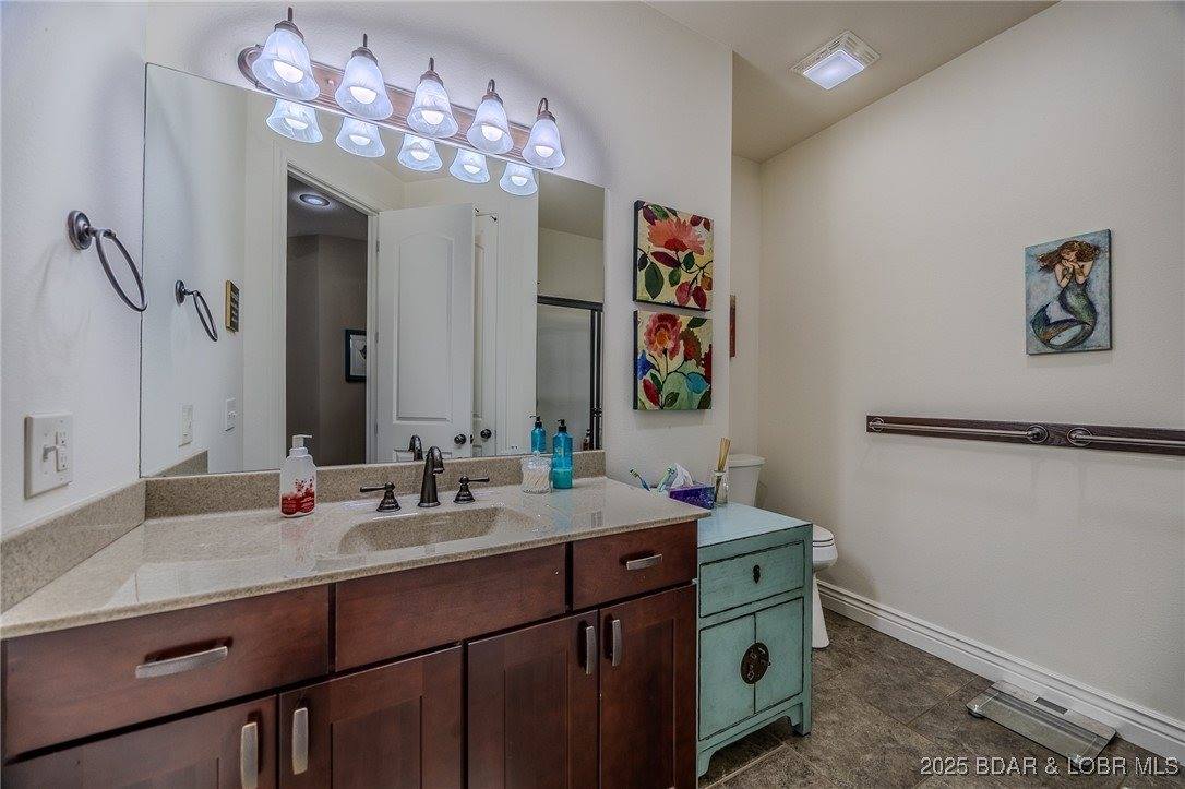 720 Via Del Lago Drive, Sunrise Beach, MO 65079