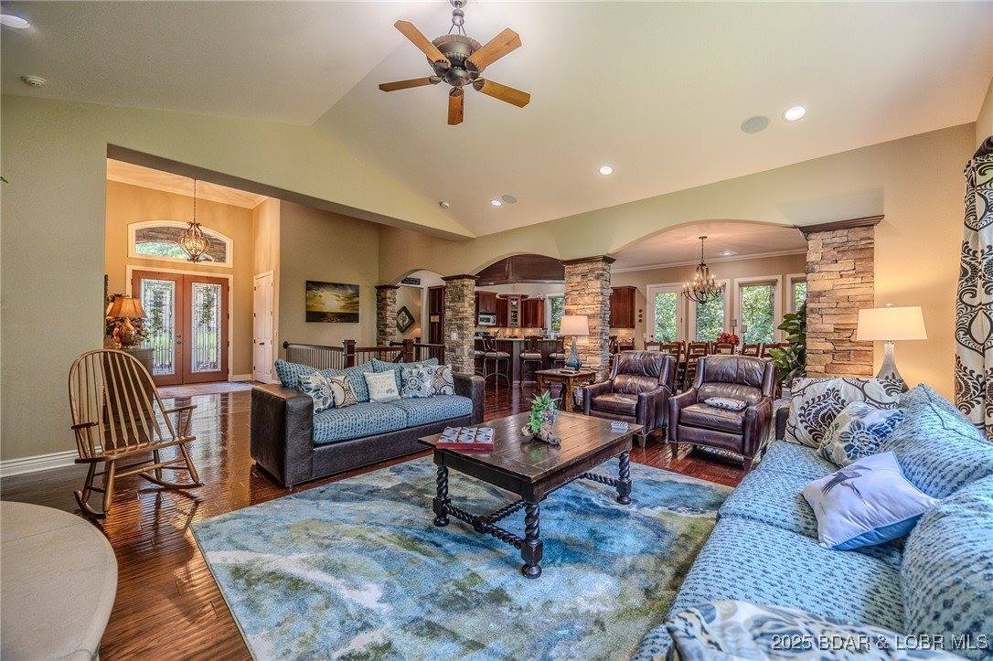 720 Via Del Lago Drive, Sunrise Beach, MO 65079