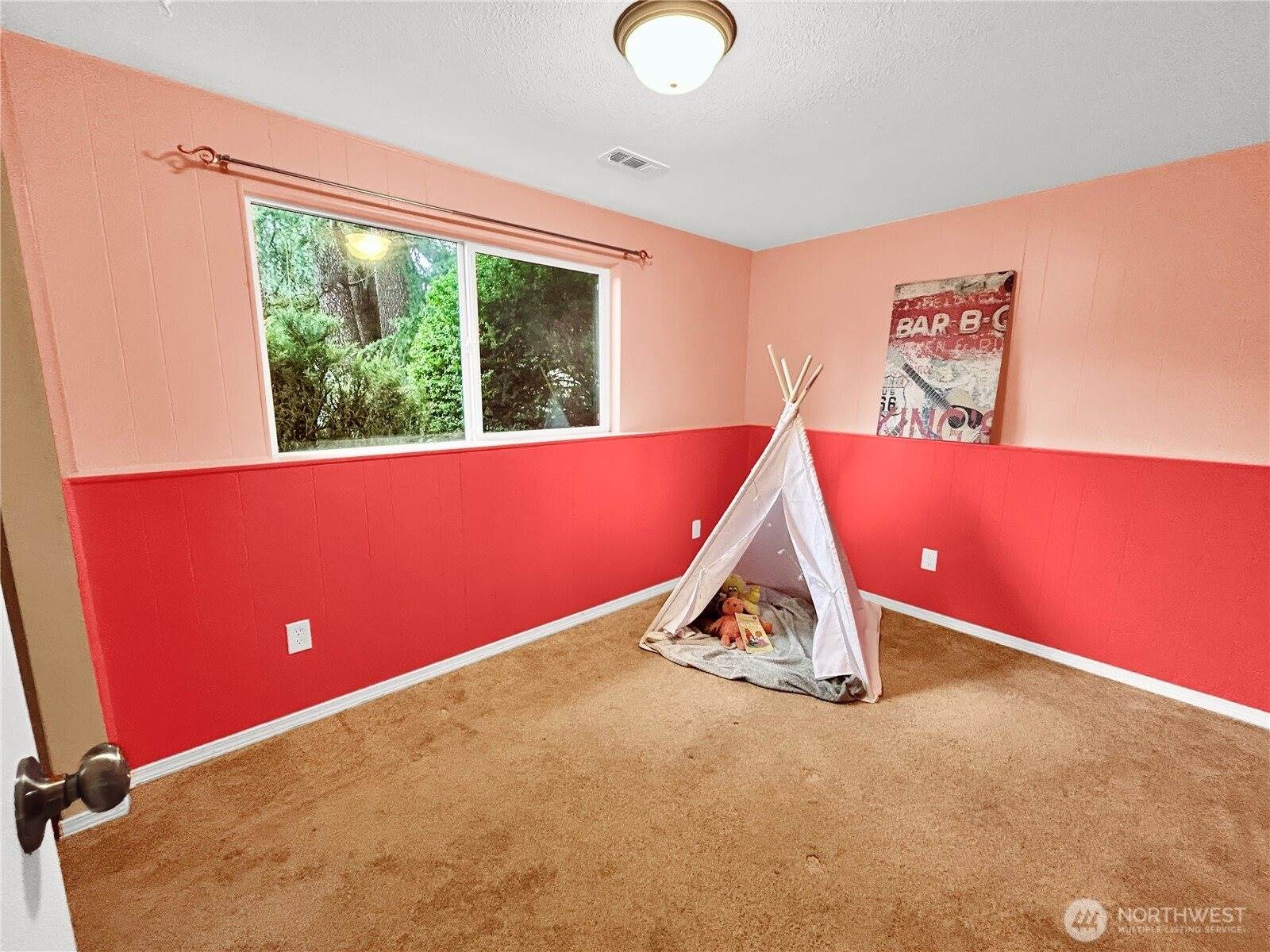 7910 Husky Way SE, Lacey, WA 98503