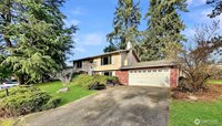7910 Husky Way SE, Lacey, WA 98503