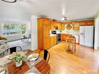 7910 Husky Way SE, Lacey, WA 98503