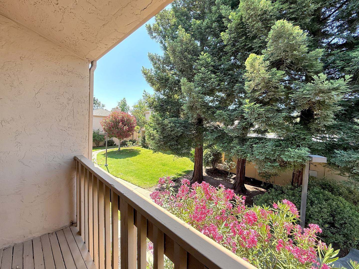 125 Connemara Way, Sunnyvale, CA 94087