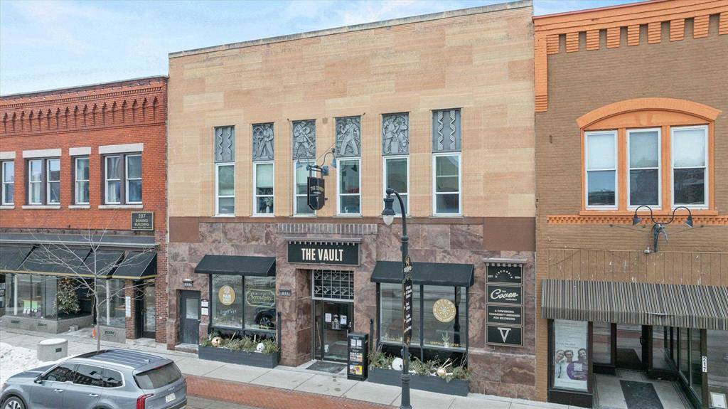 209 S Central Avenue, Marshfield, WI 54449