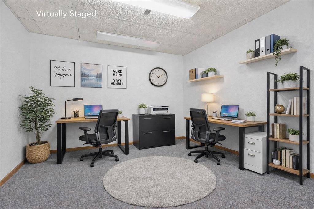 211 S Central Avenue, Marshfield, WI 54449