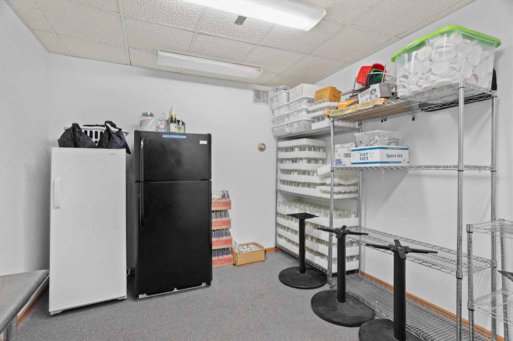 211 S Central Avenue, Marshfield, WI 54449