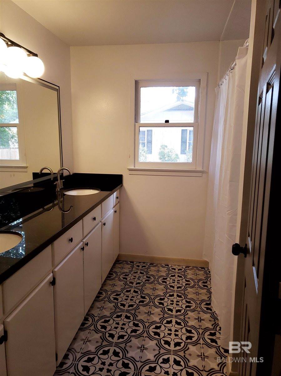 100 Terry Drive, Brewton, AL 36426