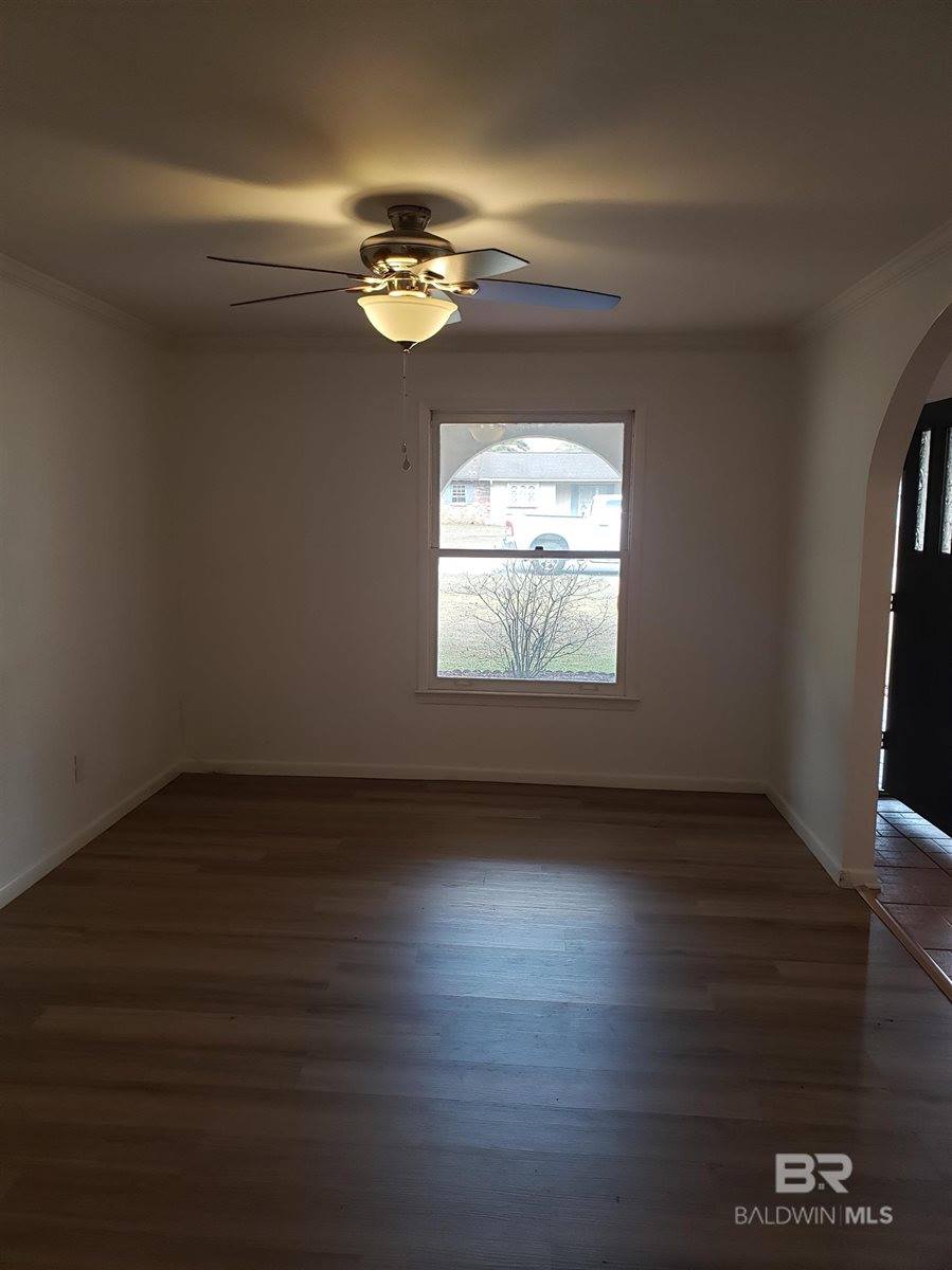 100 Terry Drive, Brewton, AL 36426