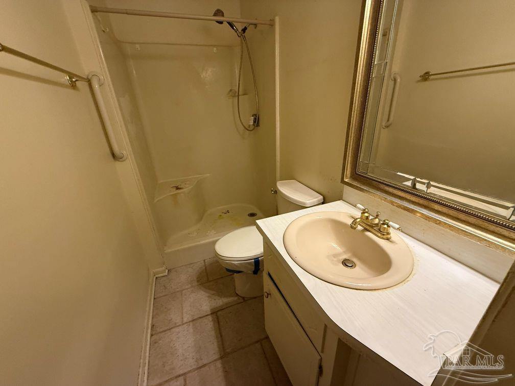 6413 Meadow Field Cir, Pensacola, FL 32526