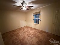 6413 Meadow Field Cir, Pensacola, FL 32526