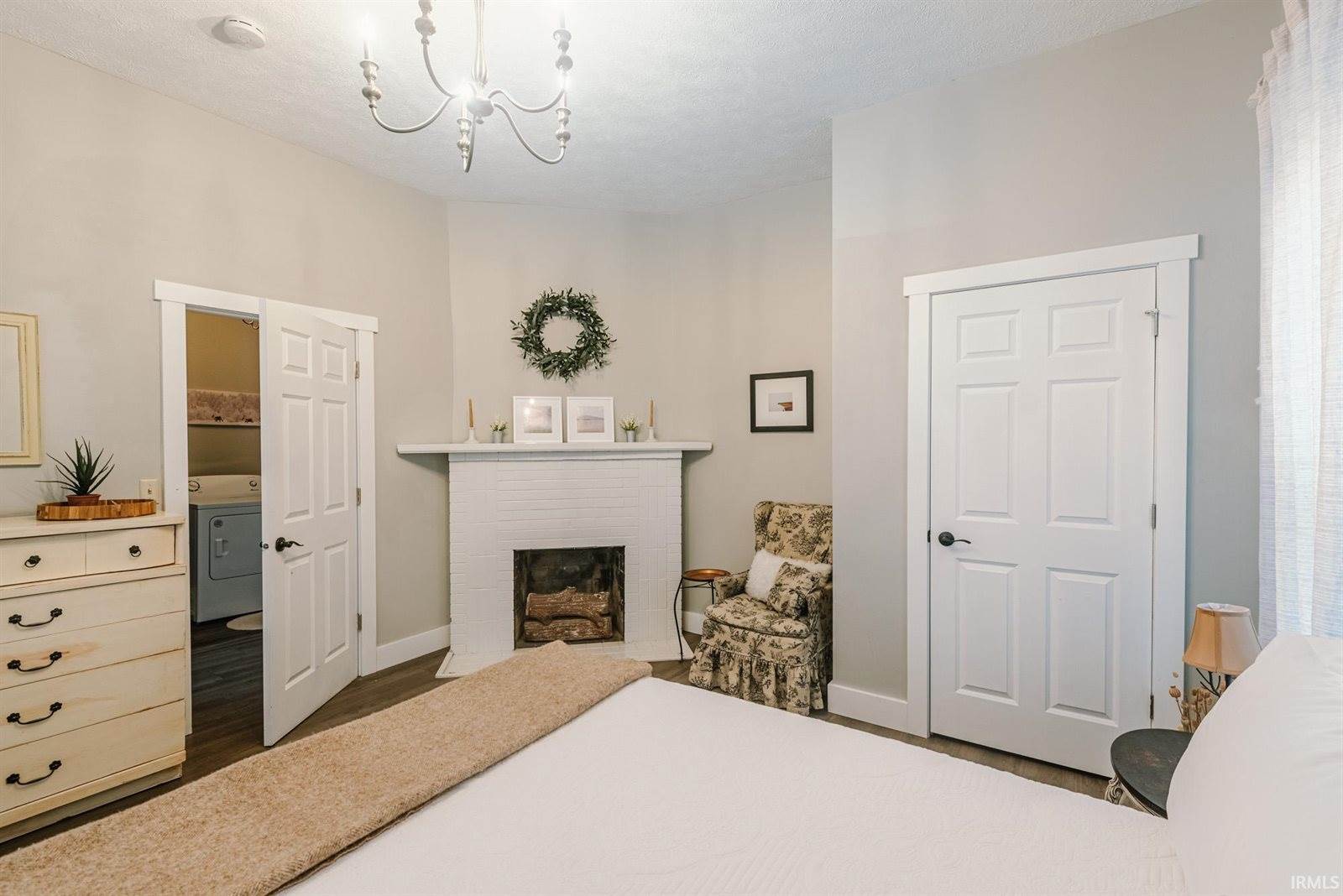 735 N Elm Street, Muncie, IN 47305