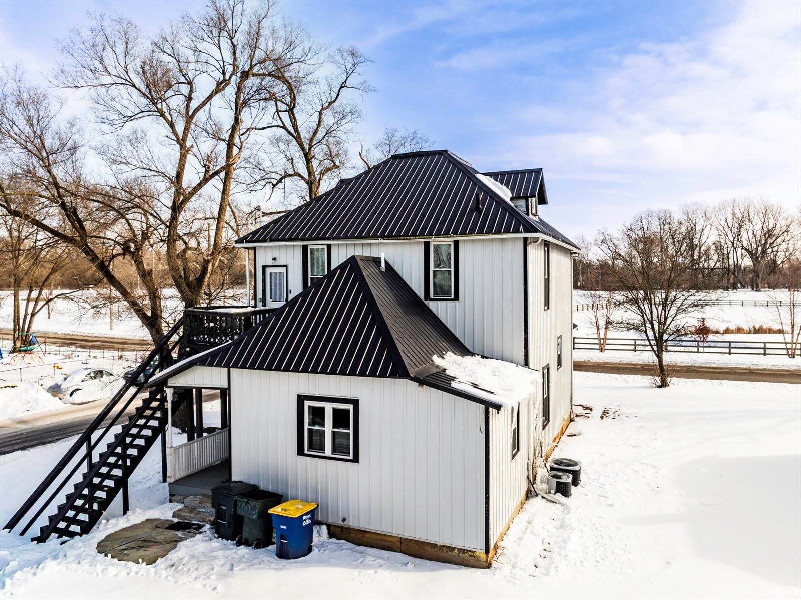 735 N Elm Street, Muncie, IN 47305