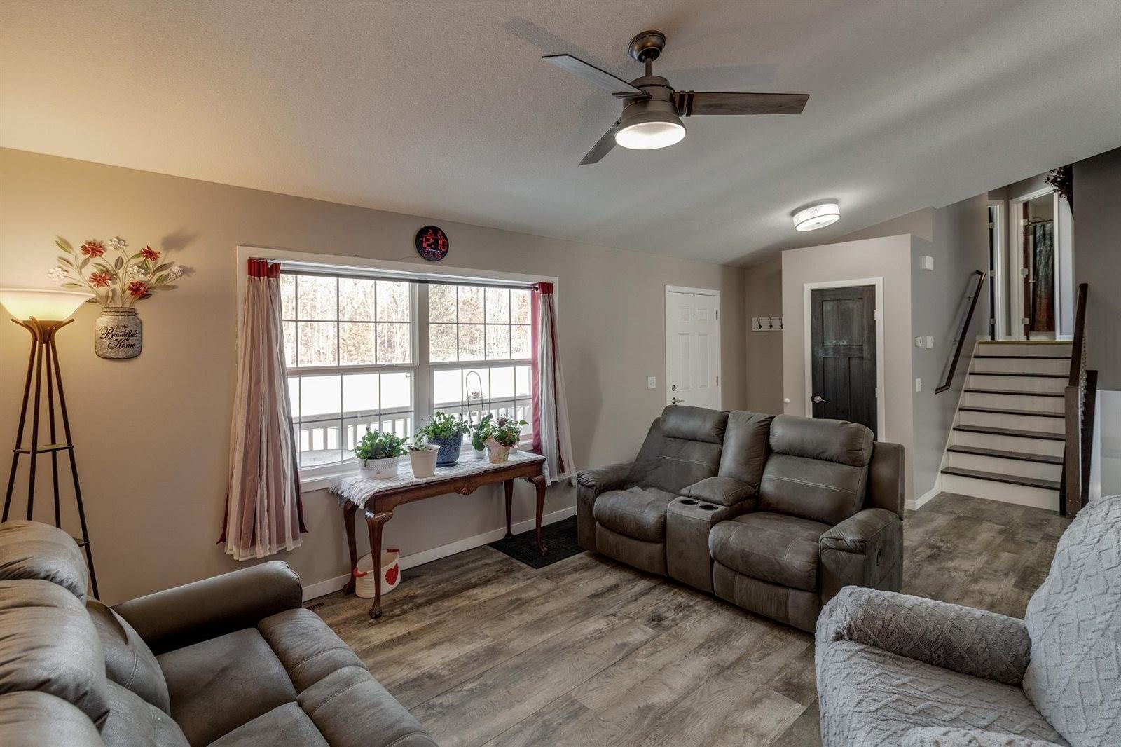 6185 Fairfax Court, Baxter, MN 56425
