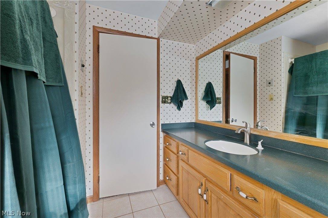 6829 Katahdin Drive, Poland, OH 44514