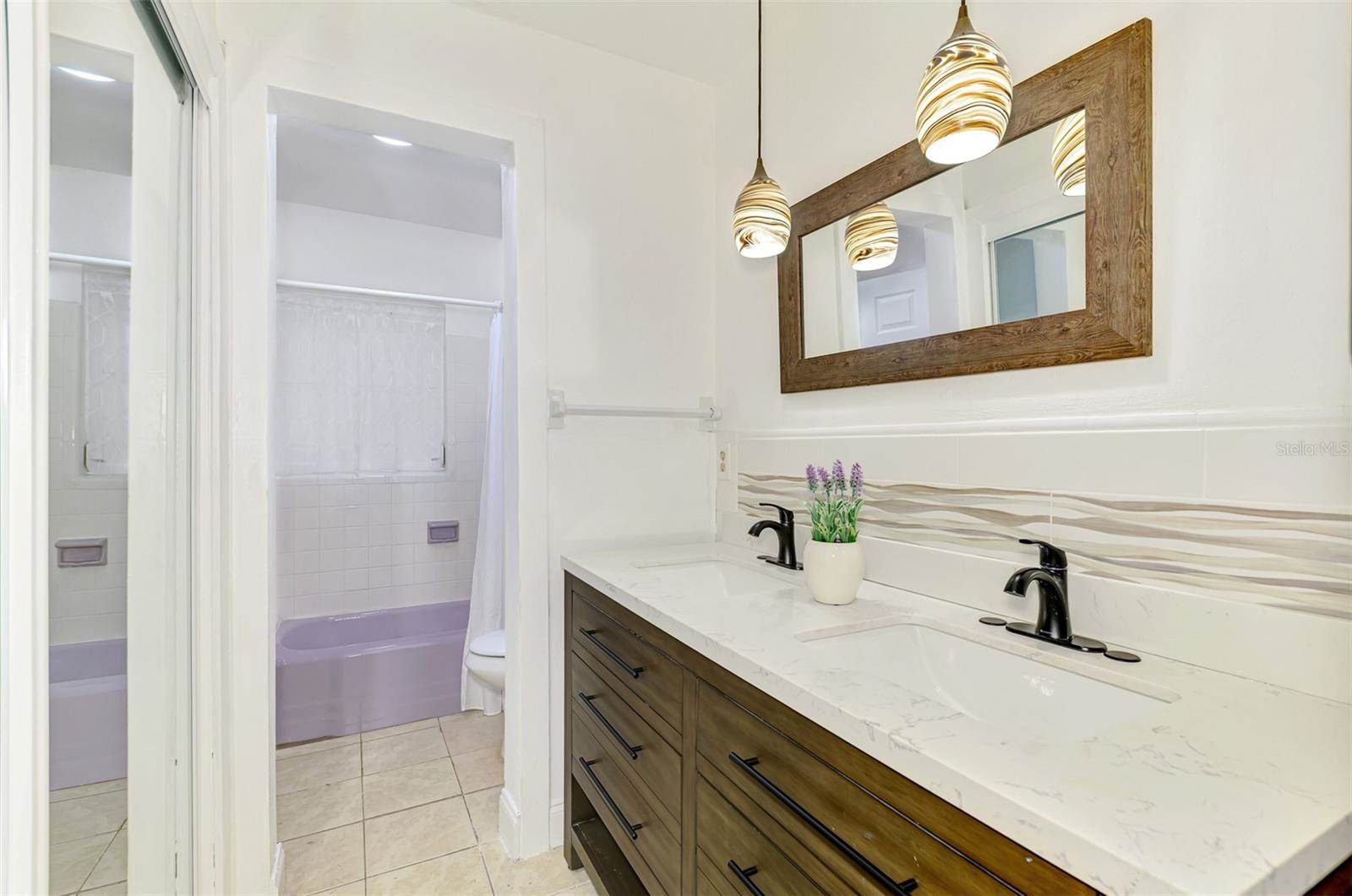 1321 Groveland Avenue, Venice, FL 34285