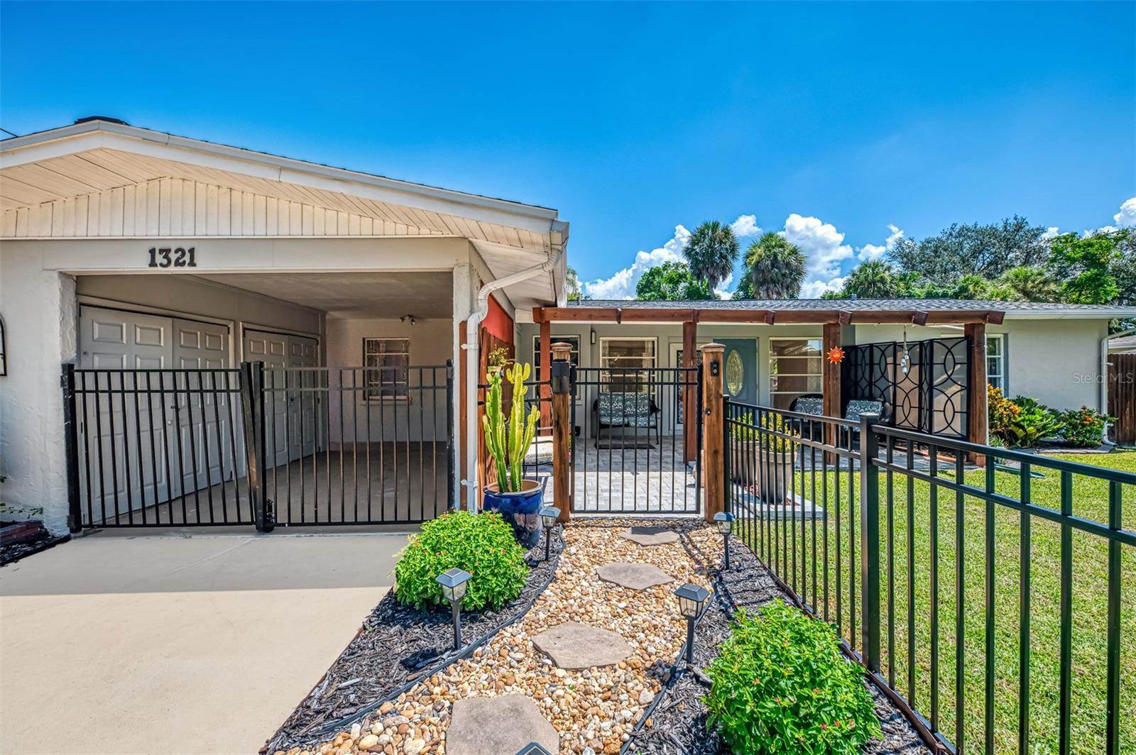 1321 Groveland Avenue, Venice, FL 34285