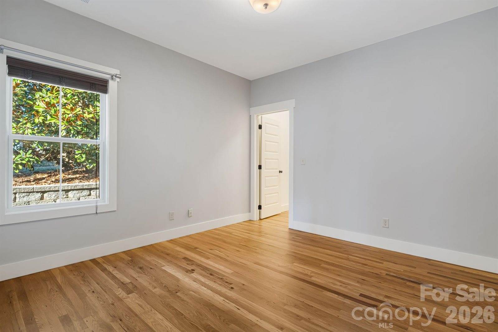 5 Magnolia Farms Drive, Asheville, NC 28806