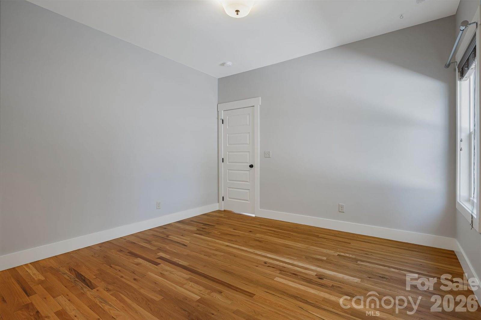 5 Magnolia Farms Drive, Asheville, NC 28806